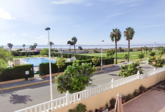 Villa - Herverkoop - Torrevieja - CAH-86409