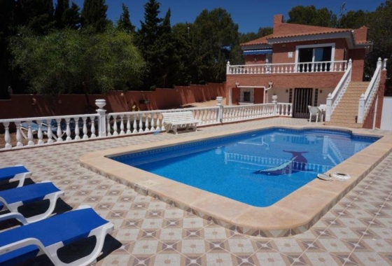 Villa - Herverkoop - Torrevieja - Costa Blanca