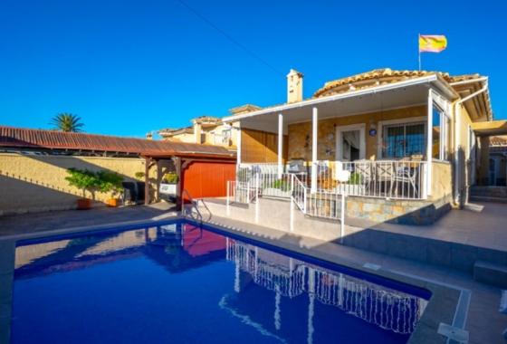 Villa - Herverkoop - Torrevieja - Costa Blanca