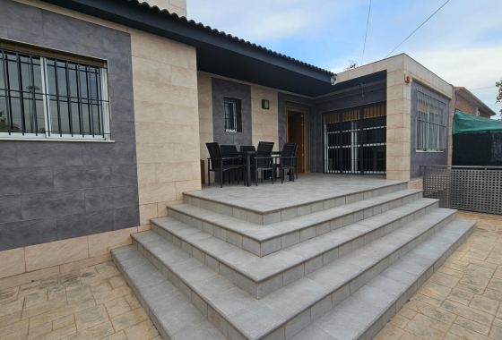 Villa - Herverkoop - Torrevieja - Los Altos