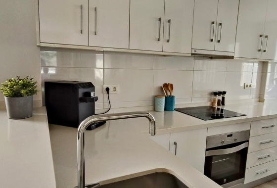 Villa - Herverkoop - Torrevieja - MCO-55194