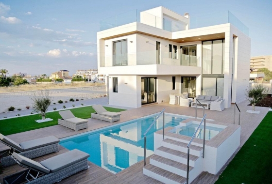 Villa - Neue Gebäude - Orihuela Costa - Campoamor