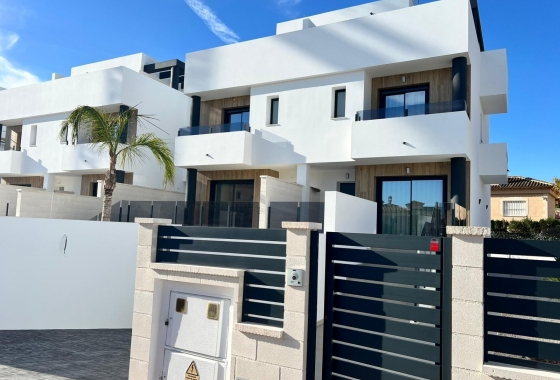 Villa - Nybyggnation - Benferri - Benfis Park