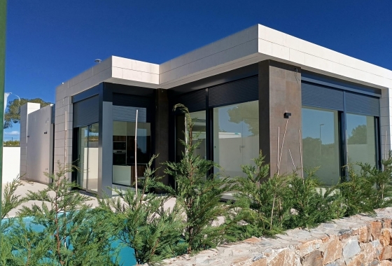 Villa - Obra nueva - Pilar de la Horadada - Roda Golf