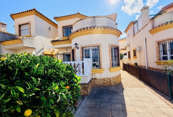Вилла - Перепродажа - Los Montesinos - Costa Blanca