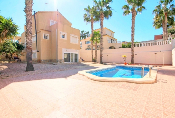 Вилла - Перепродажа - Orihuela Costa - Costa Blanca
