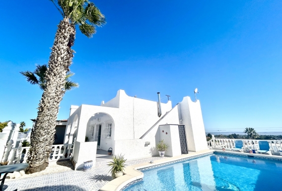 Вилла - Перепродажа - Orihuela Costa - Costa Blanca