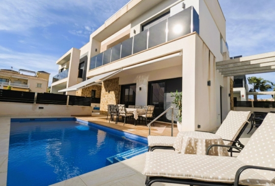 Вилла - Перепродажа - Orihuela Costa - Costa Blanca