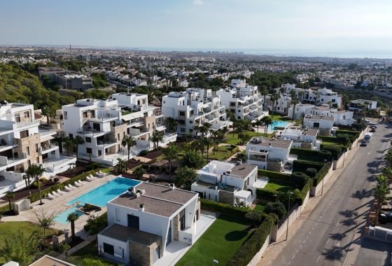 Вилла - Перепродажа - Orihuela Costa - Inland