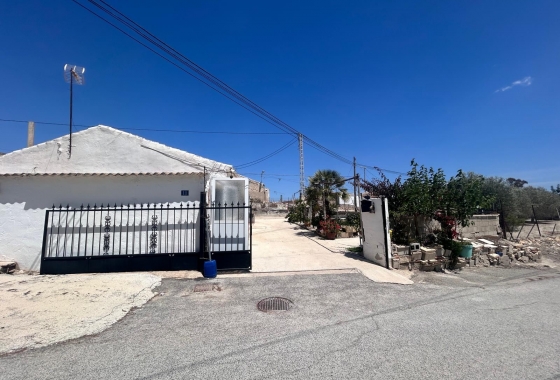 Вилла - Перепродажа - Orihuela - Inland