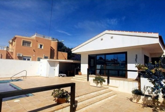 Вилла - Перепродажа - Pilar de la Horadada - Costa Blanca