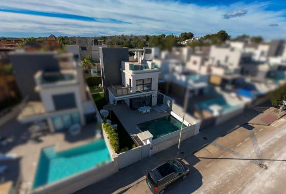 Вилла - Перепродажа - San Miguel de Salinas - Bellavista