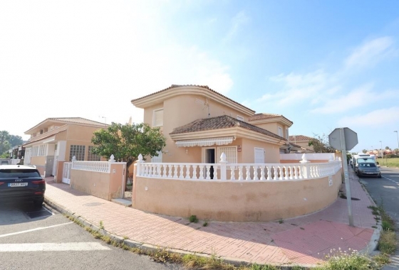 Вилла - Перепродажа - Torrevieja - Costa Blanca