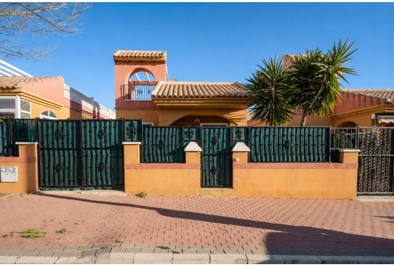 Вилла - Перепродажа - Torrevieja - Costa Blanca