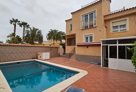 Вилла - Перепродажа - Torrevieja - El Chaparral