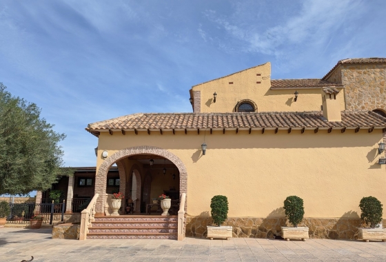 Villa - Resale - Bigastro - Inland