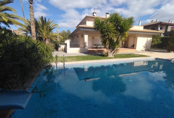 Villa - Resale - Elda - Inland