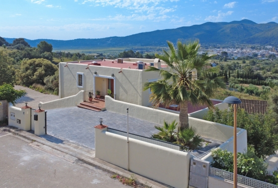 Villa - Resale - Jalón - Inland
