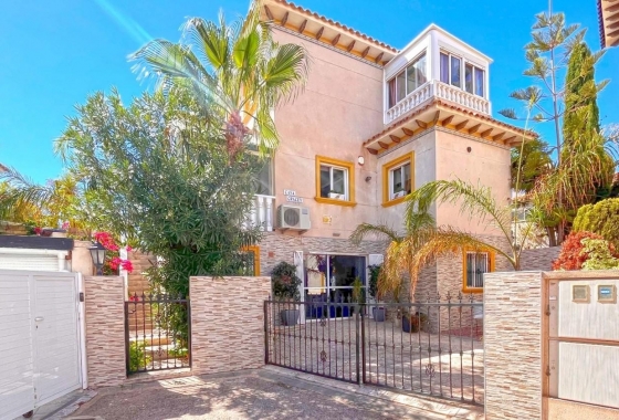 Villa - Resale - La Zenia - Costa Blanca