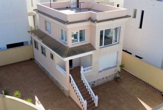 Villa - Resale - Orihuela Costa - Costa Blanca