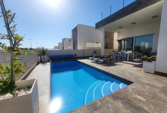 Villa - Resale - Orihuela Costa - Costa Blanca