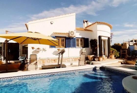 Villa - Resale - Orihuela Costa - La Florida