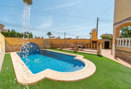 Villa - Resale - Orihuela Costa - La Florida