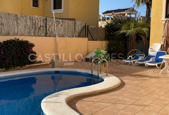 Villa - Resale - Orihuela Costa - Villamartín