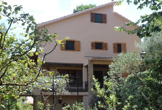 Villa - Resale - Penaguila - Inland