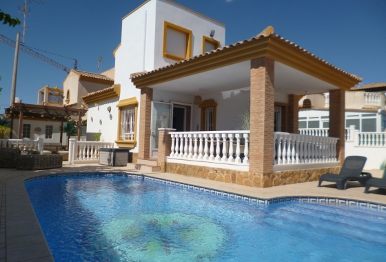 Villa - Resale - Pilar de la Horadada - Costa Blanca