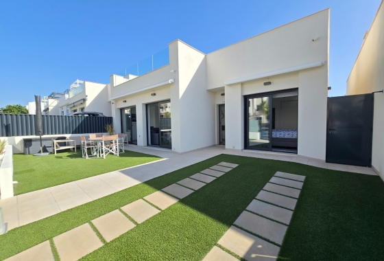 Villa - Resale - Pilar de la Horadada - Costa Blanca