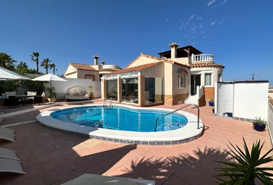 Villa - Resale - San Miguel de Salinas - Inland