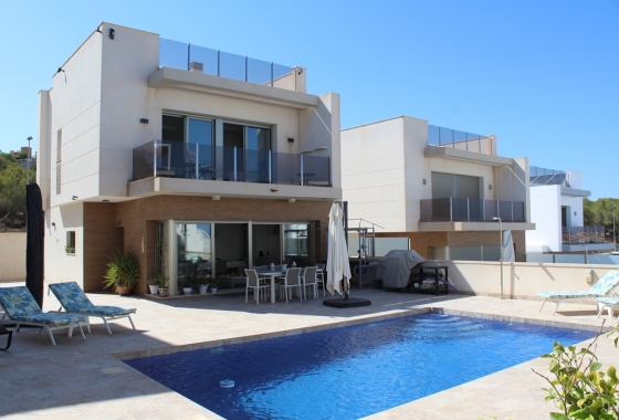 Villa - Resale - San Miguel de Salinas - Inland