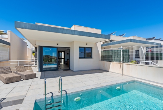 Villa - Resale - San Miguel de Salinas - Inland