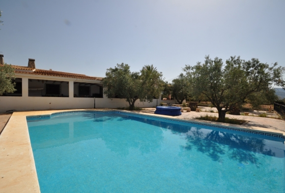 Villa - Resale - Sax - Inland