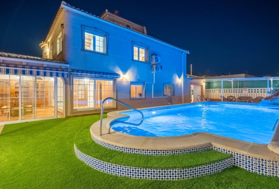 Villa - Resale - Torrevieja - El Chaparral