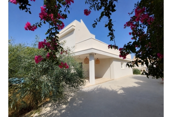 Villa - Reventa - Ciudad Quesada - Costa Blanca