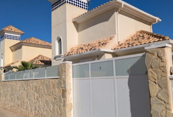 Villa - Reventa - Orihuela Costa - Costa Blanca
