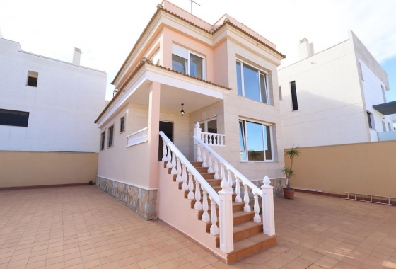 Villa - Reventa - Orihuela Costa - Costa Blanca