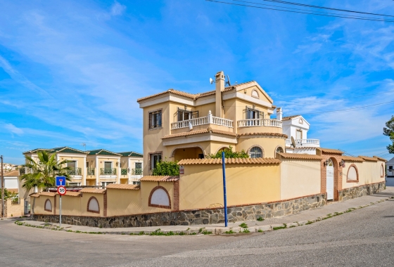 Villa - Reventa - Orihuela Costa - Costa Blanca