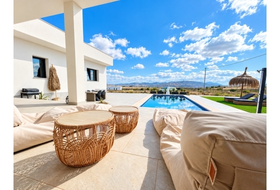 Villa - Reventa - Pinoso - Inland