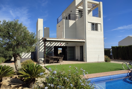 Villa - Reventa - Sucina - Inland