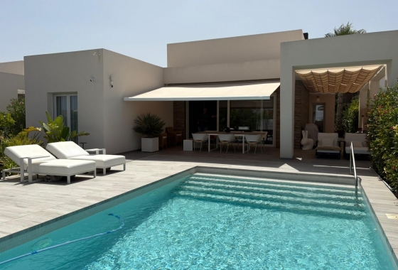 Villa - Revente - Algorfa - Inland