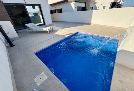 Villa - Revente - Daya Nueva - Centro