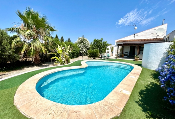 Villa - Revente - Daya Nueva - Costa Blanca