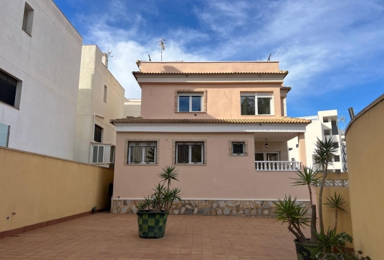 Villa - Revente - Orihuela Costa - Villamartín-las Filipinas