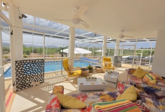 Villa - Revente - Pinoso - Inland