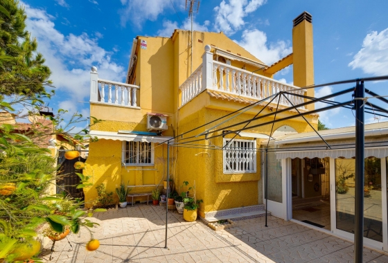 Villa - Revente - Torrevieja - aguas nuevas