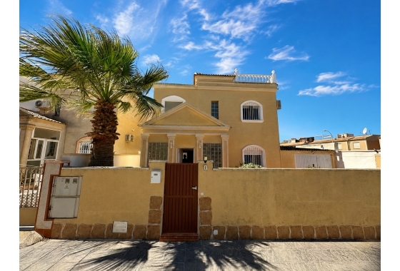 Villa - Revente - Torrevieja - Costa Blanca