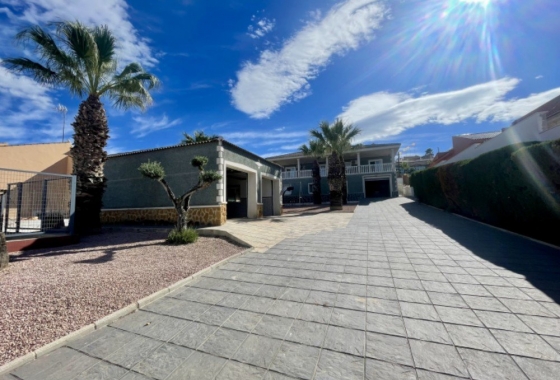 Villa - Wiederverkauf - Ciudad Quesada - Costa Blanca